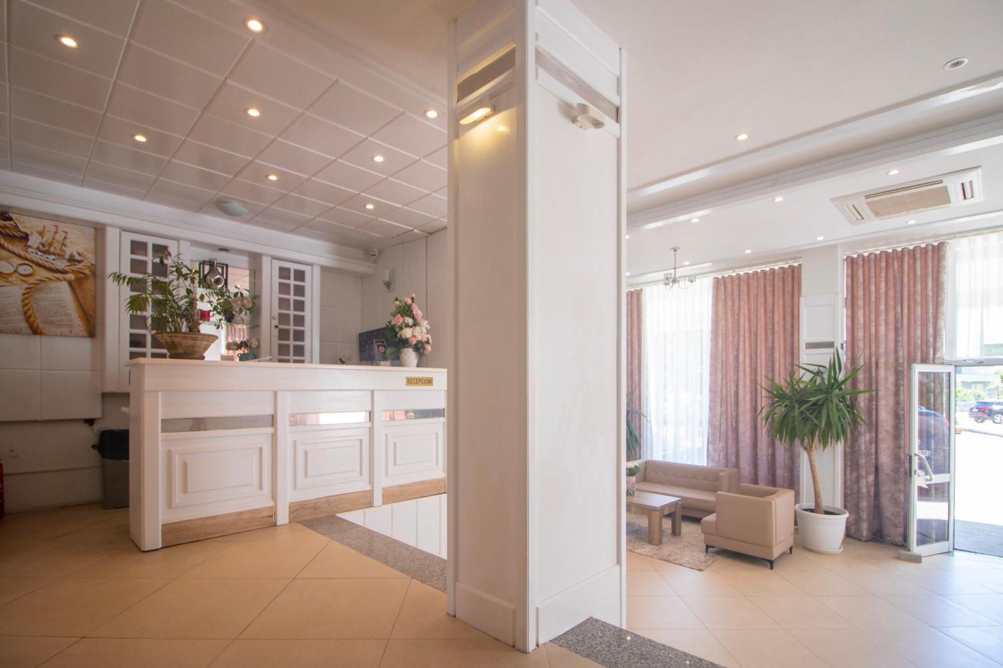 Hotel Princ 格勒姆 外观 照片