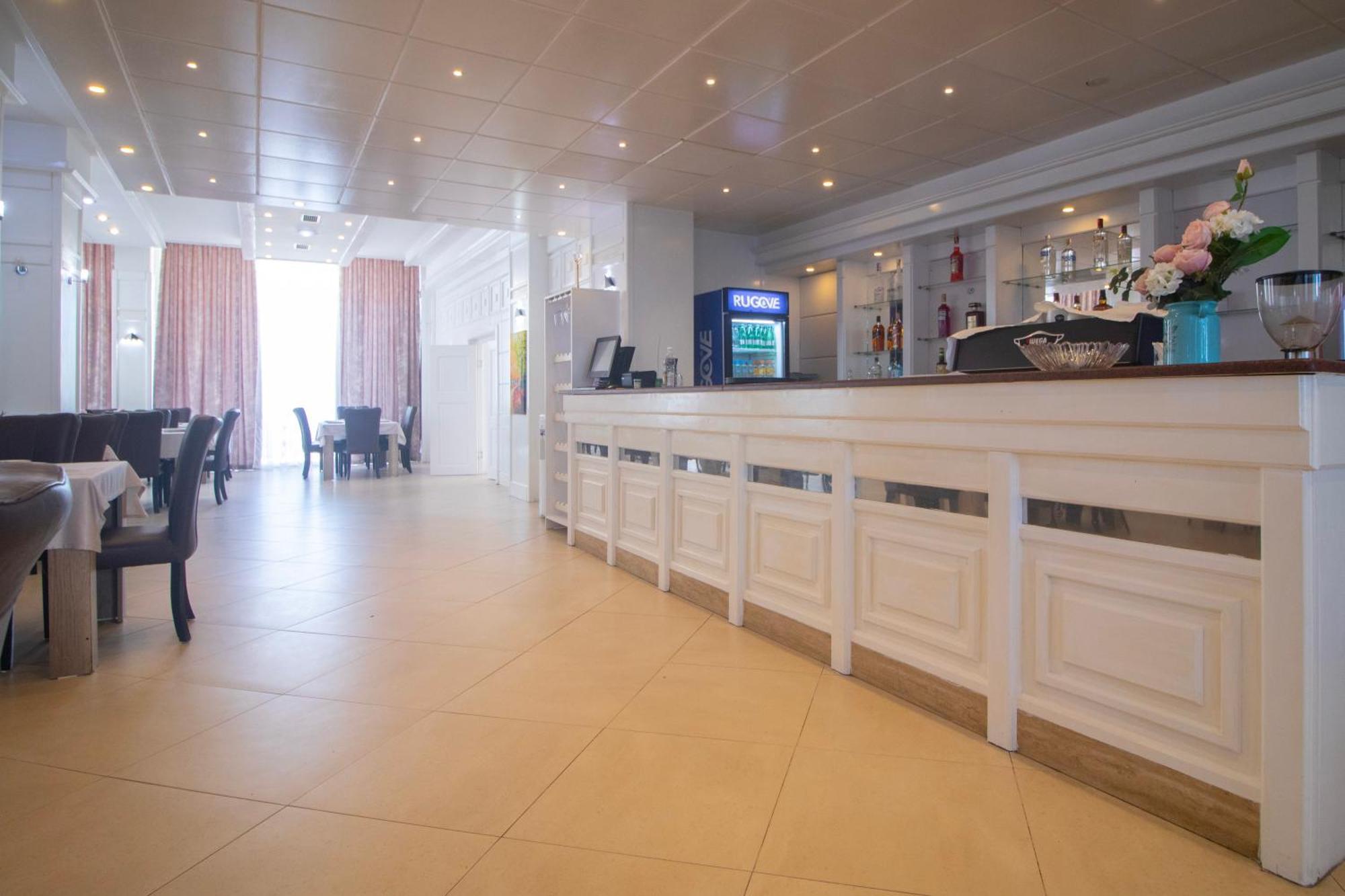 Hotel Princ 格勒姆 外观 照片